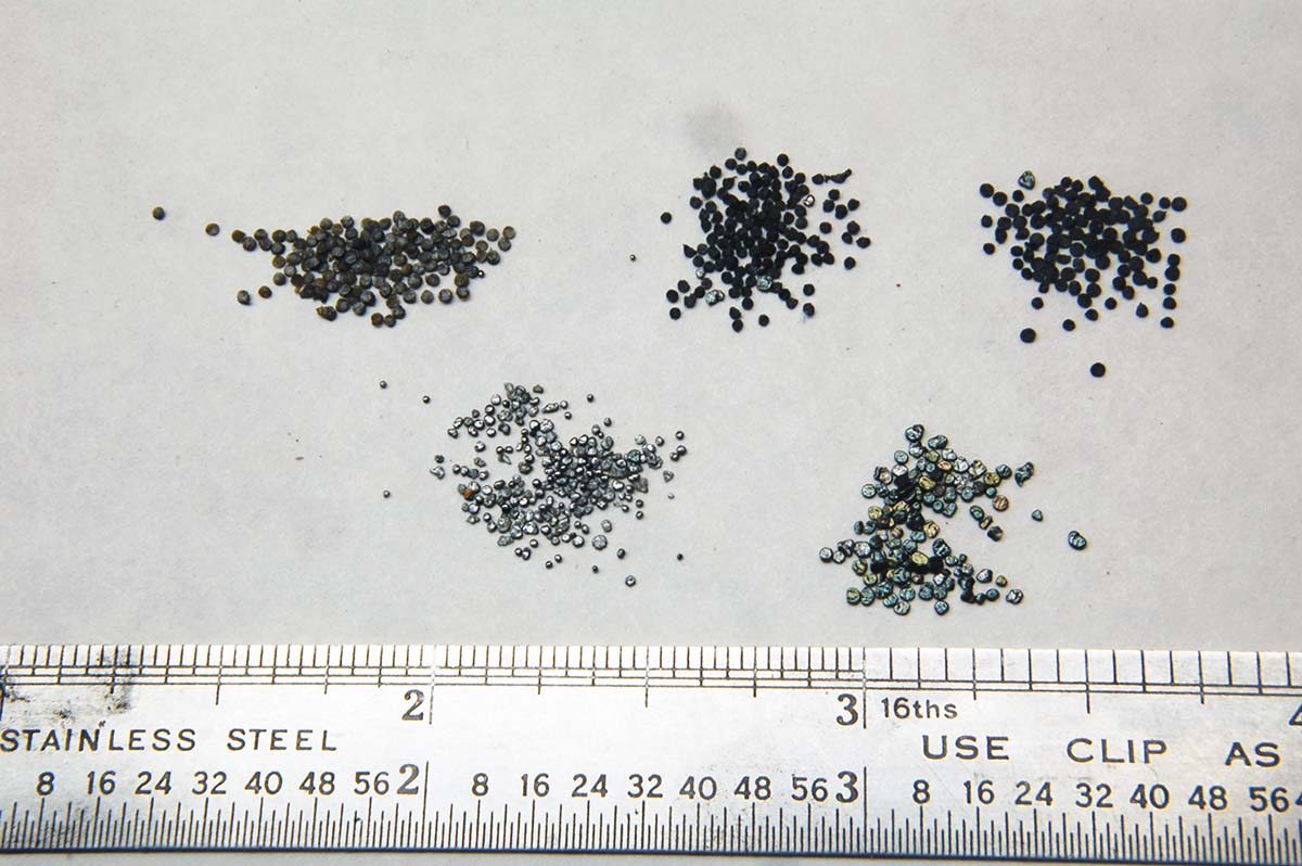 Powder in 22 LRs varies greatly in size of grains and color.